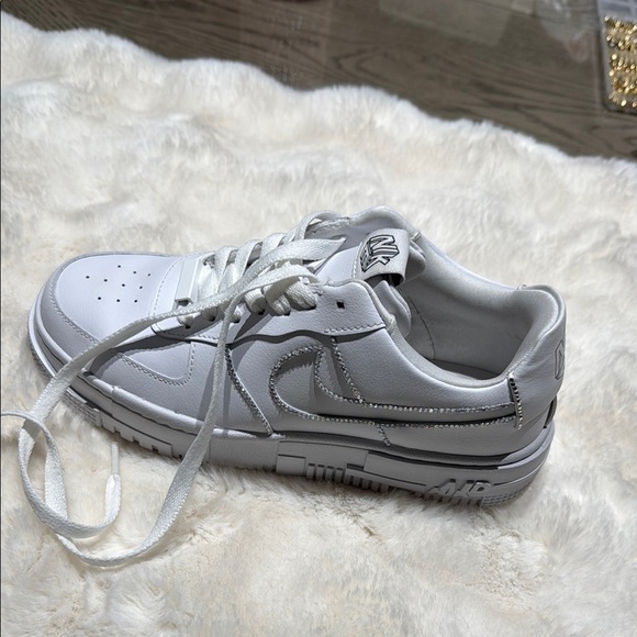 New Nike White Sneakers with Rhinestones Custom - Picture 8 of 11